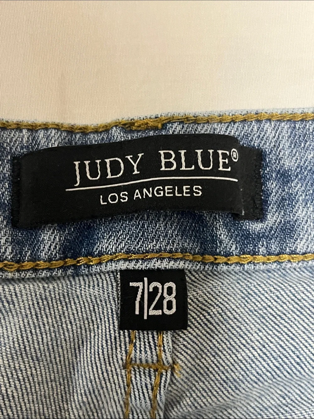 Judy Blue Light Wash Flare Jeans - Picture 4 of 10